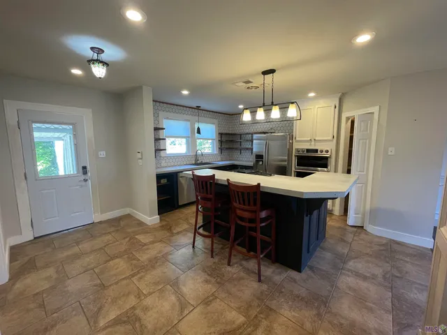 $313,000 | 208 Bellewood Drive, Baton Rouge, LA 70806