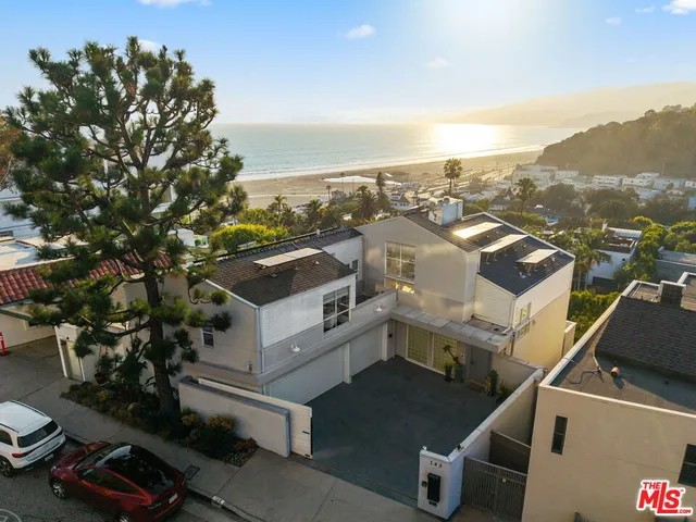 $5,995,000 | 143 Ocean Ave Extension, Santa Monica, CA 90402