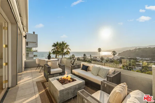 $5,995,000 | 143 Ocean Ave Extension, Santa Monica, CA 90402