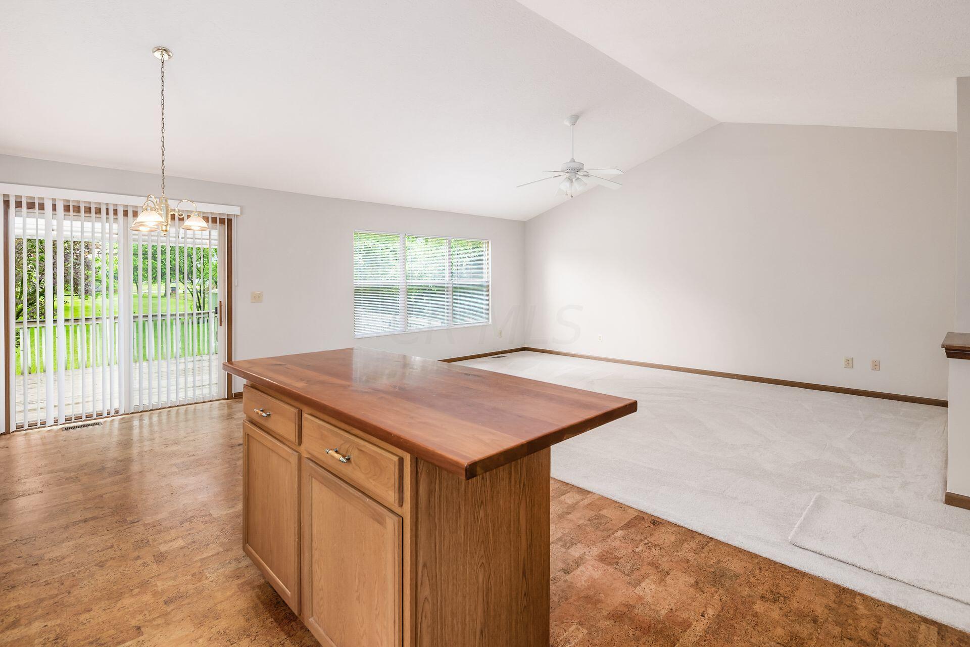 6156 Radekin Road Columbus, OH 43232 - Photo 13 of 41 041_ Rd Columbus OH 43232 USA