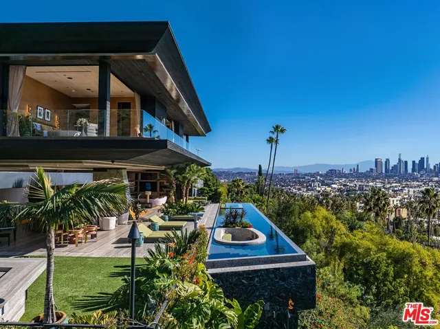 $165,000 | 1851 North Stanley Avenue, Los Angeles, CA 90046