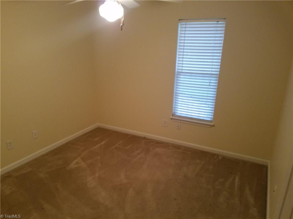 2015 WaterStone Loop High Point, NC 27260 - Photo 11 of 13 Gallery Image 11