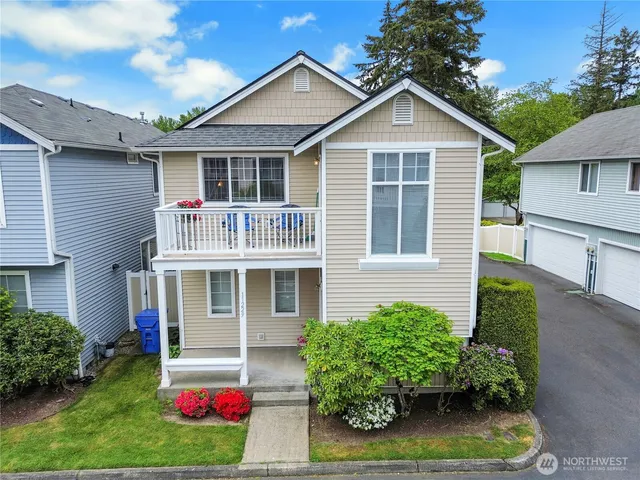 $379,950 | 11229 3rd Ave Court East, Tacoma, WA 98445