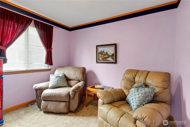 $379,950 | 11229 3rd Ave Court East, Tacoma, WA 98445