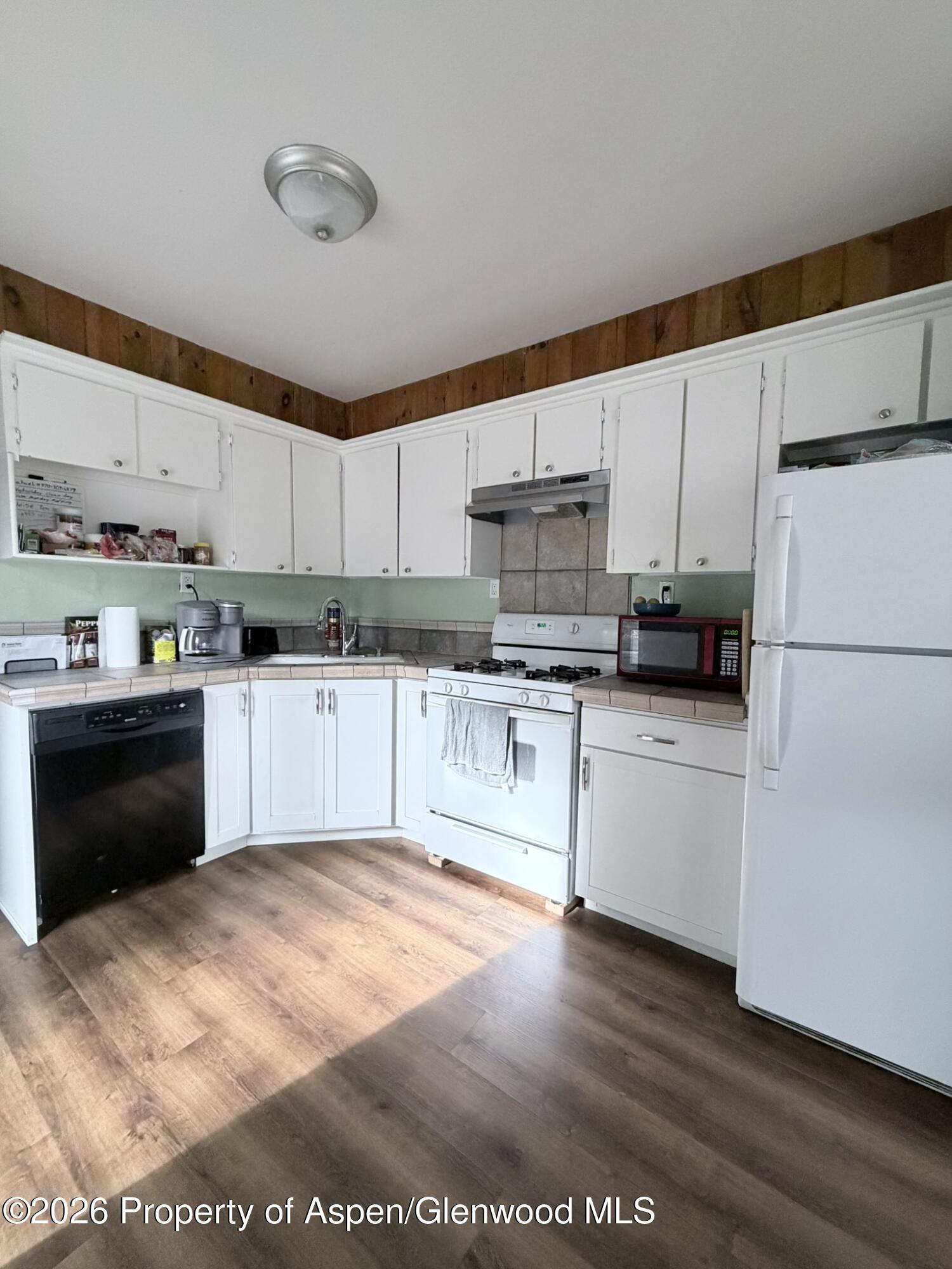 403 East 3rd Street Rifle, CO 81650 - Photo 18 of 30 Main House Kitchen