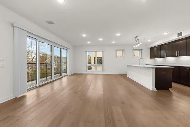 $2,100,000 | 460 West Stadium Boulevard, Ann Arbor, MI 48103