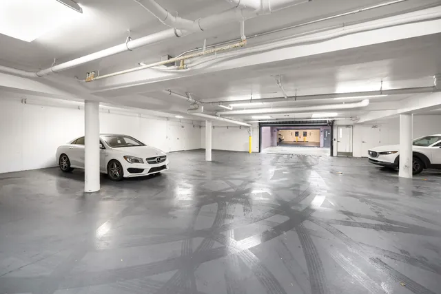 $2,100,000 | 460 West Stadium Boulevard, Ann Arbor, MI 48103