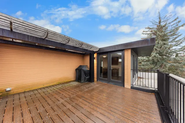 $2,100,000 | 460 West Stadium Boulevard, Ann Arbor, MI 48103