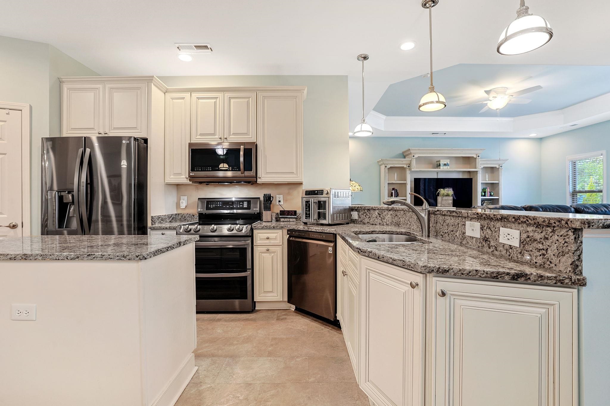 1303 Ashboro Court Myrtle Beach, SC 29579 - Photo 9 of 40