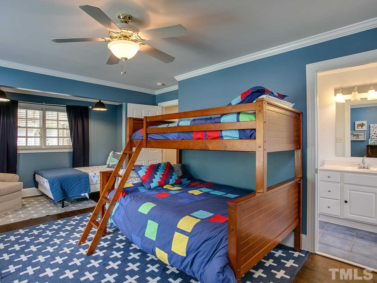 2208 Lash Avenue Raleigh, NC 27607 - Photo 25 of 30