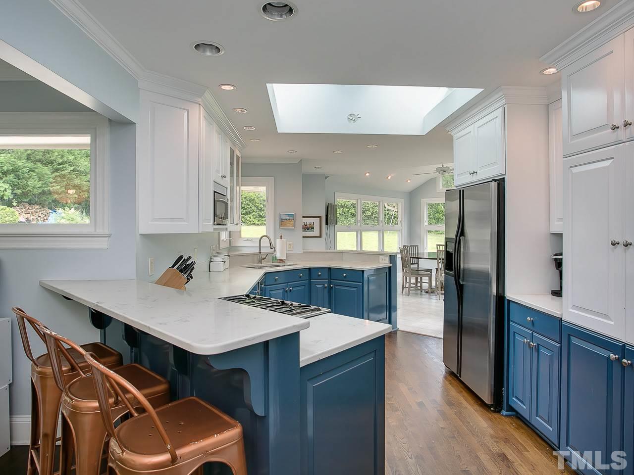 2208 Lash Avenue Raleigh, NC 27607 - Photo 8 of 30