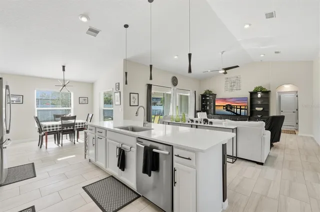 $439,000 | 42 Westglen Lane, Palm Coast, FL 32164