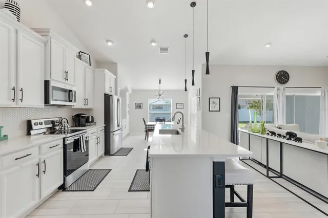 $439,000 | 42 Westglen Lane, Palm Coast, FL 32164