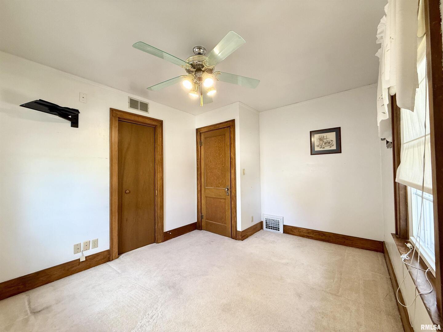2340 7th Street East Moline, IL 61244 - Photo 18 of 26 a view of an empty room