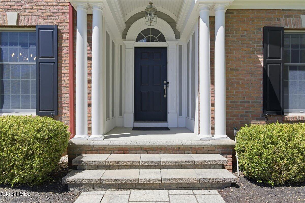 709 Waldens Pond Road Guilderland, NY 12203 - Photo 4 of 49 14-004_JKT_0143