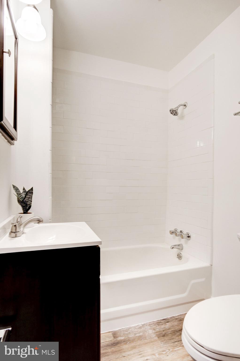 1144 5th Street Northeast Washington, DC 20002 - Photo 24 of 37 Full Bathroom