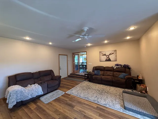 $300,000 | N698 County Road 577, Menominee, MI 49858