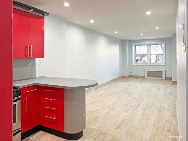 $1,600 | 2035 East 7th Street, Unit 1D | Sheepshead Bay