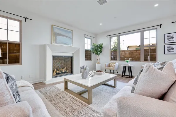 $1,990,000 | 114 Bouquet, Irvine, CA 92618