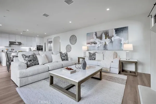 $1,990,000 | 114 Bouquet, Irvine, CA 92618