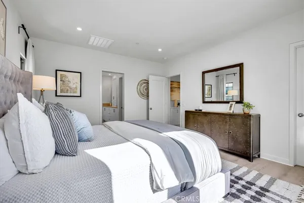 $1,990,000 | 114 Bouquet, Irvine, CA 92618