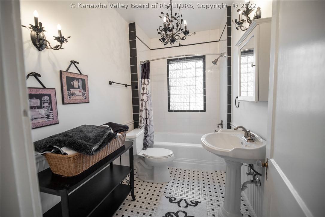 5787 Ohio River Road Huntington, WV 25702 - Photo 21 of 40 Gallery Image 21