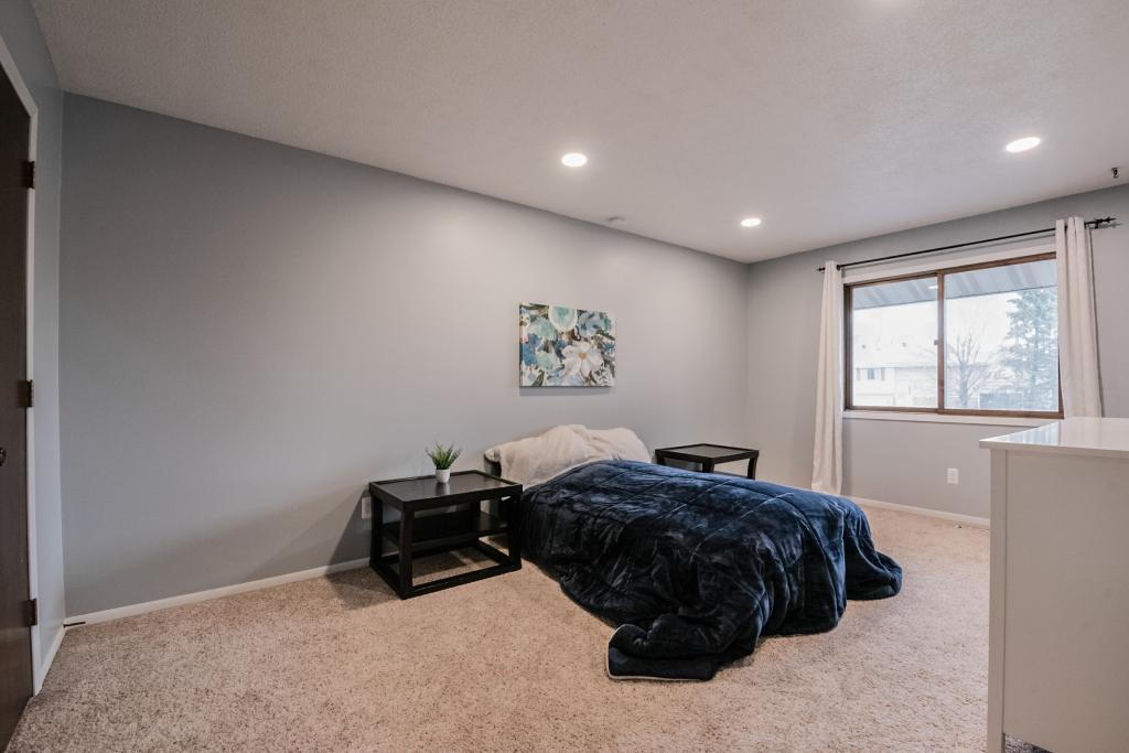 11101 Xavier Road South Bloomington, MN 55437 - Photo 14 of 22