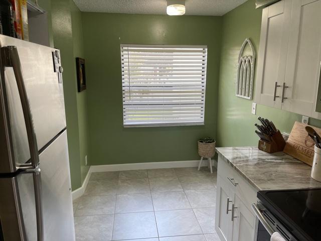 6006 Indrio Road, Unit 3 Fort Pierce, FL 34951 - Photo 3 of 17 s kitchen 3