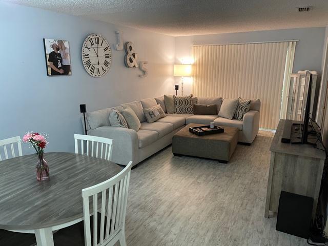 6006 Indrio Road, Unit 3 Fort Pierce, FL 34951 - Photo 5 of 17 s living