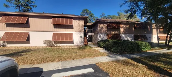 $153,500 | 180 Magnolia Woods Court, Unit 19A, Deltona, FL 32725