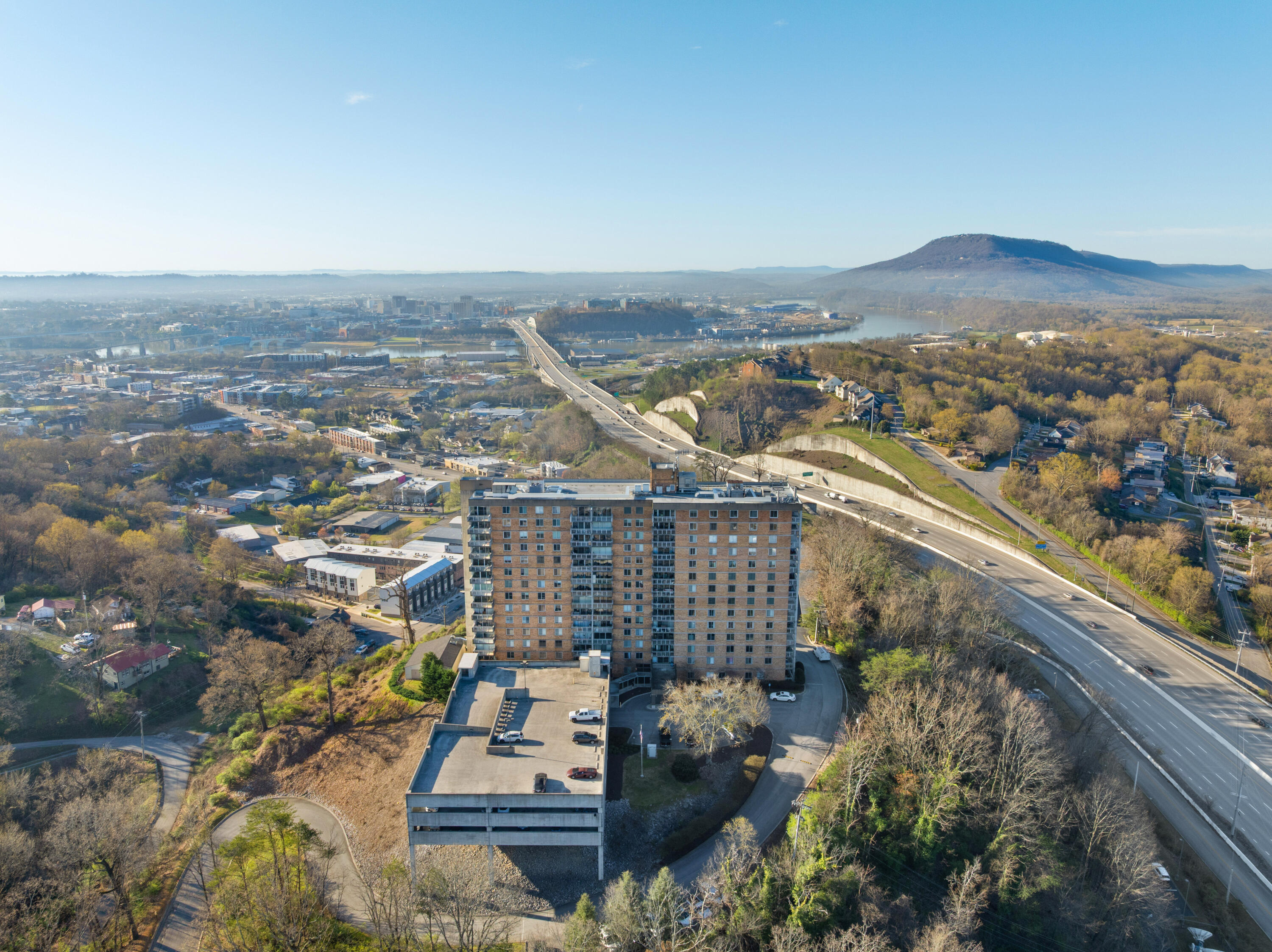 1131 Stringers Ridge Road, Unit 8K Chattanooga, TN 37405 - Photo 35 of 51 07 - 1131 Stringers Ridge - Drone