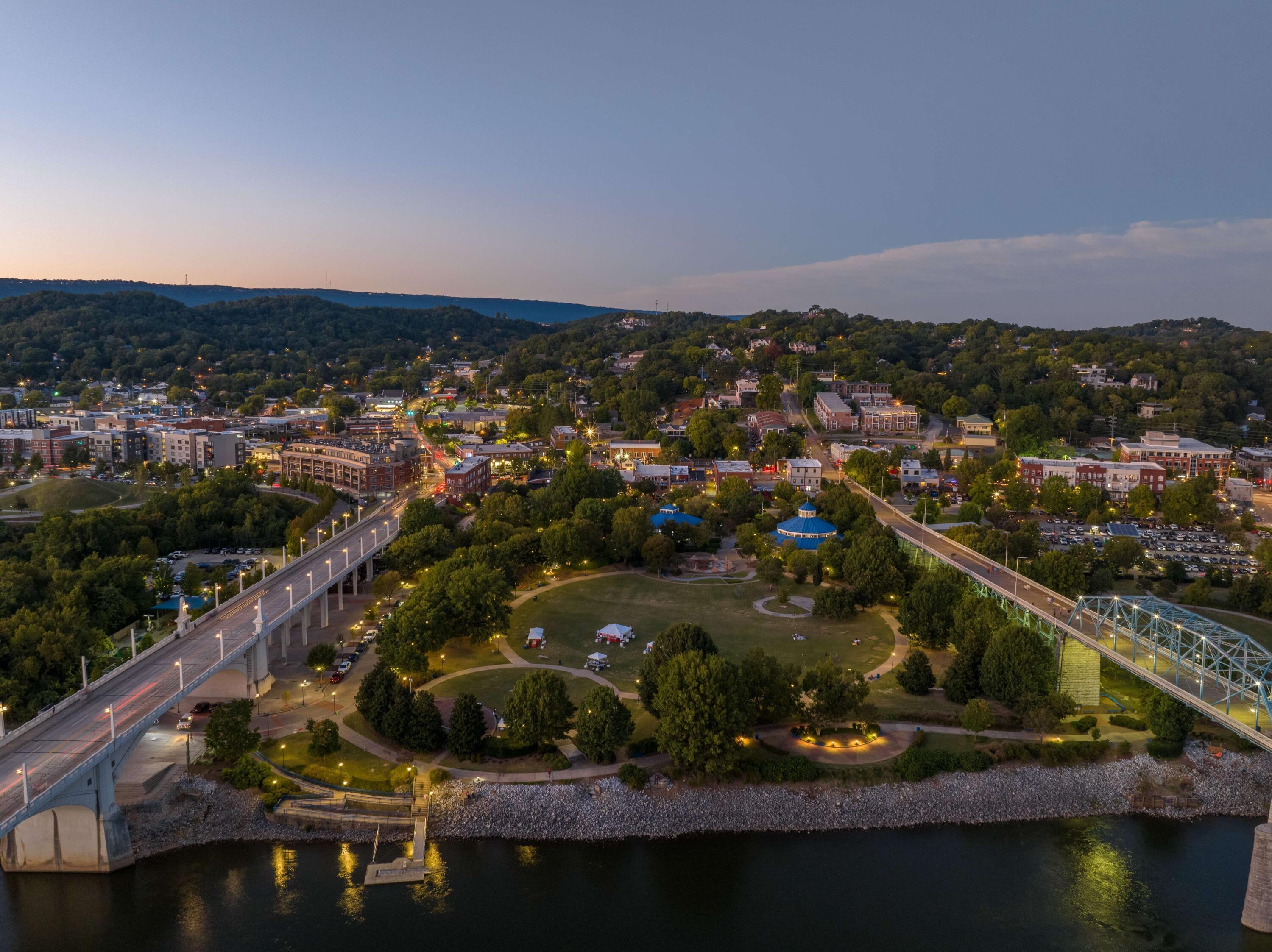 1131 Stringers Ridge Road, Unit 8K Chattanooga, TN 37405 - Photo 43 of 51 City - Coolidge Park
