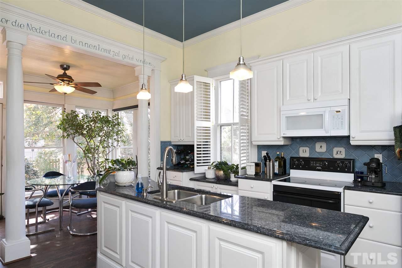 221 Linden Avenue Raleigh, NC 27601 - Photo 13 of 25