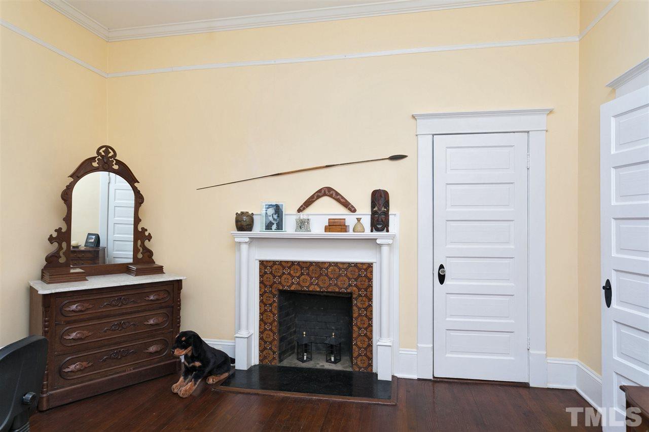 221 Linden Avenue Raleigh, NC 27601 - Photo 17 of 25