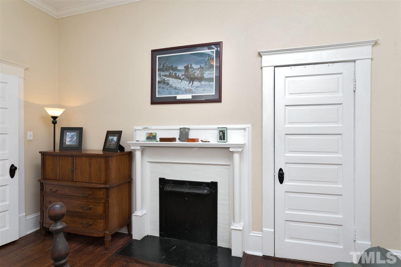 221 Linden Avenue Raleigh, NC 27601 - Photo 20 of 25