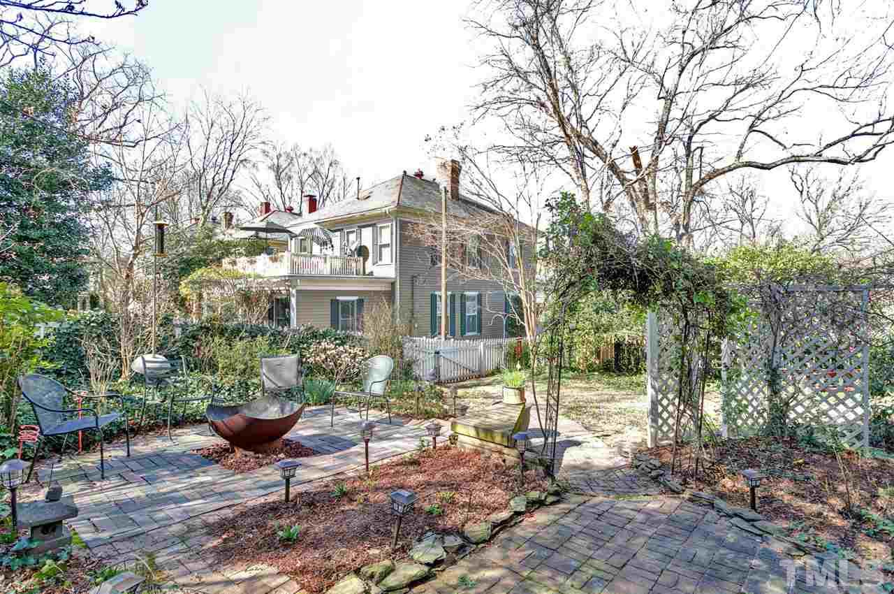 221 Linden Avenue Raleigh, NC 27601 - Photo 5 of 25