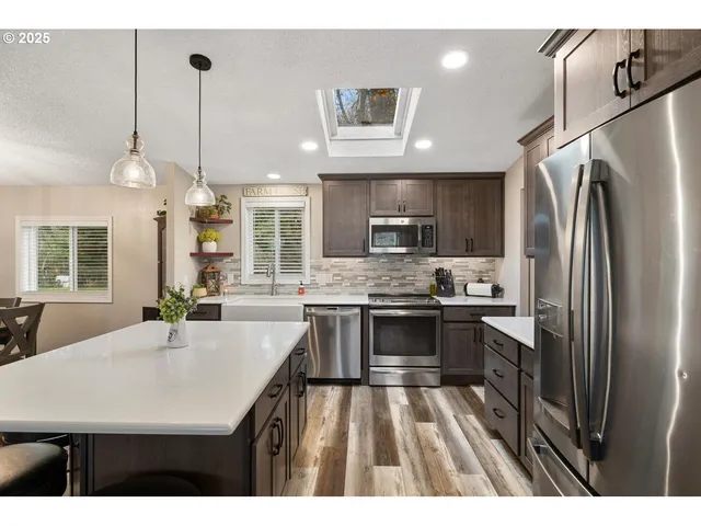 $715,000 | 15441 South Union Mills Road, Mulino, OR 97042