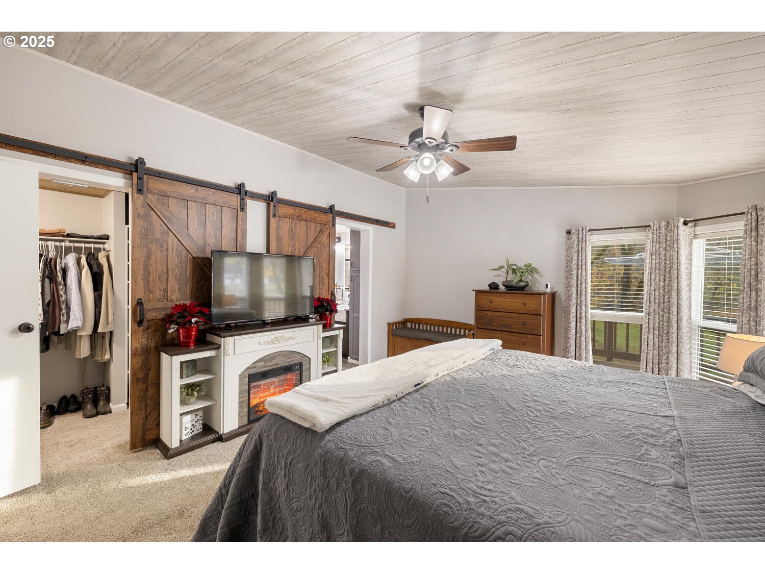 15441 South Union Mills Road Mulino, OR 97042 - Photo 21 of 48 Bedroom, Owner's Suite