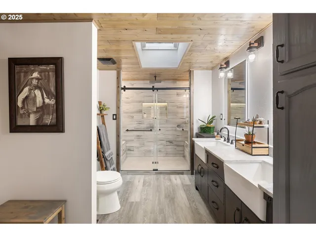 $715,000 | 15441 South Union Mills Road, Mulino, OR 97042