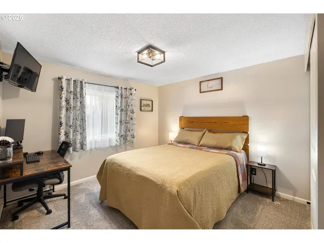 $715,000 | 15441 South Union Mills Road, Mulino, OR 97042