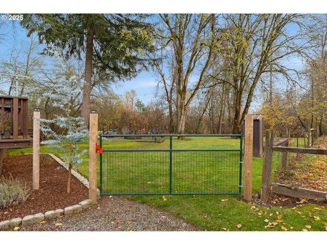 $715,000 | 15441 South Union Mills Road, Mulino, OR 97042