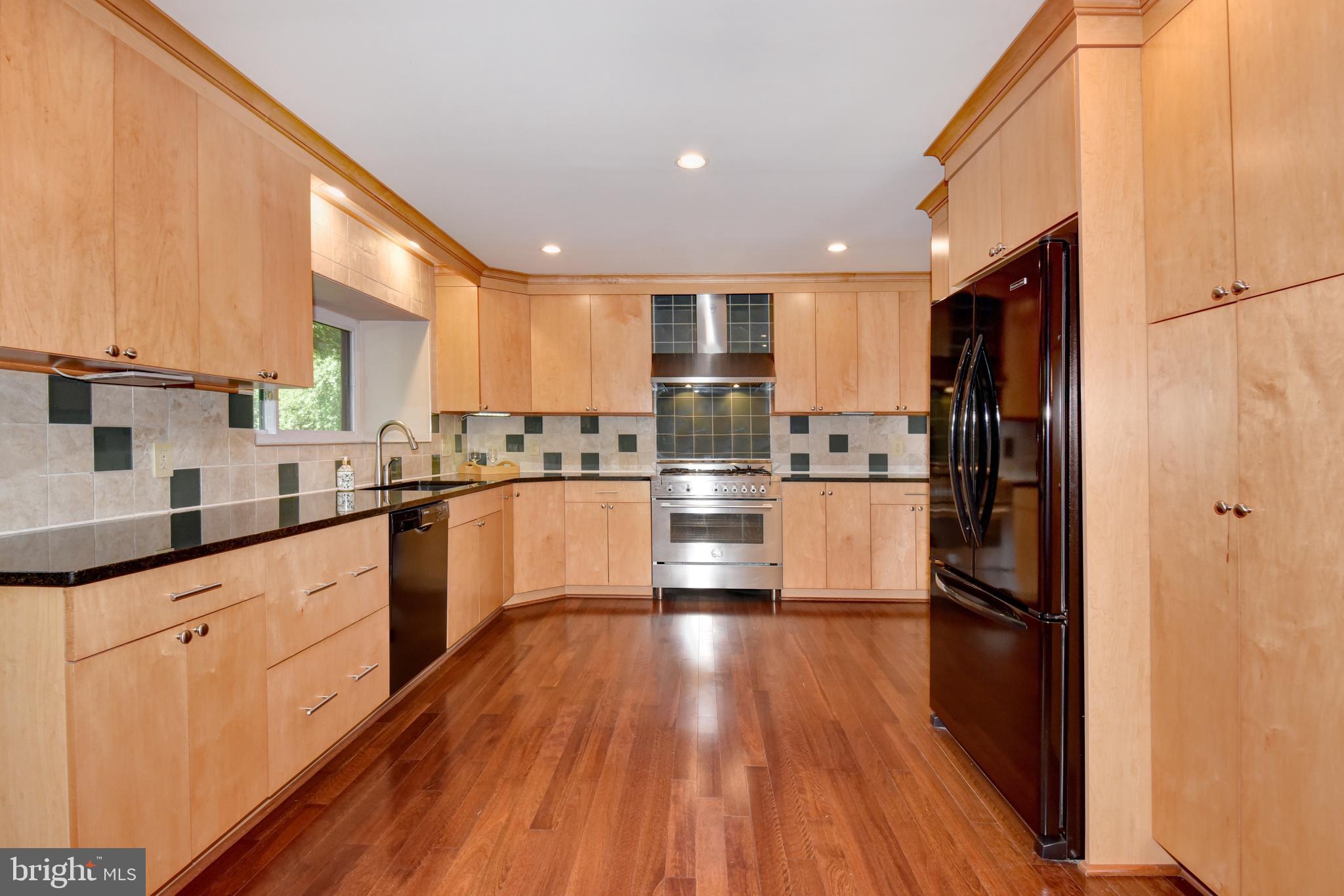 11615 Golf Course Square Reston, VA 20191 - Photo 12 of 58