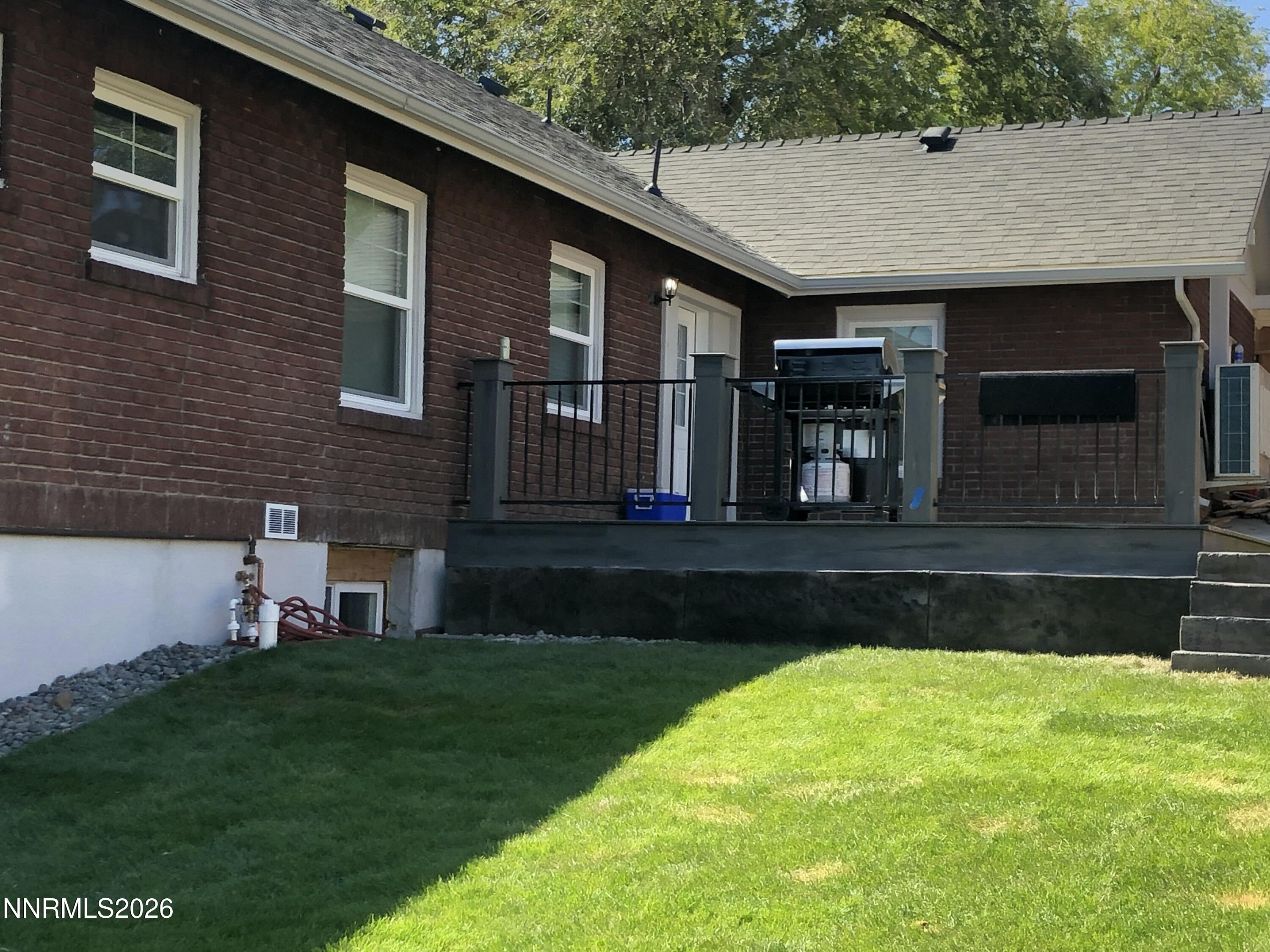 1311 Terrace Drive Reno, NV 89503 - Photo 25 of 33 1311 Terrace exterior 9