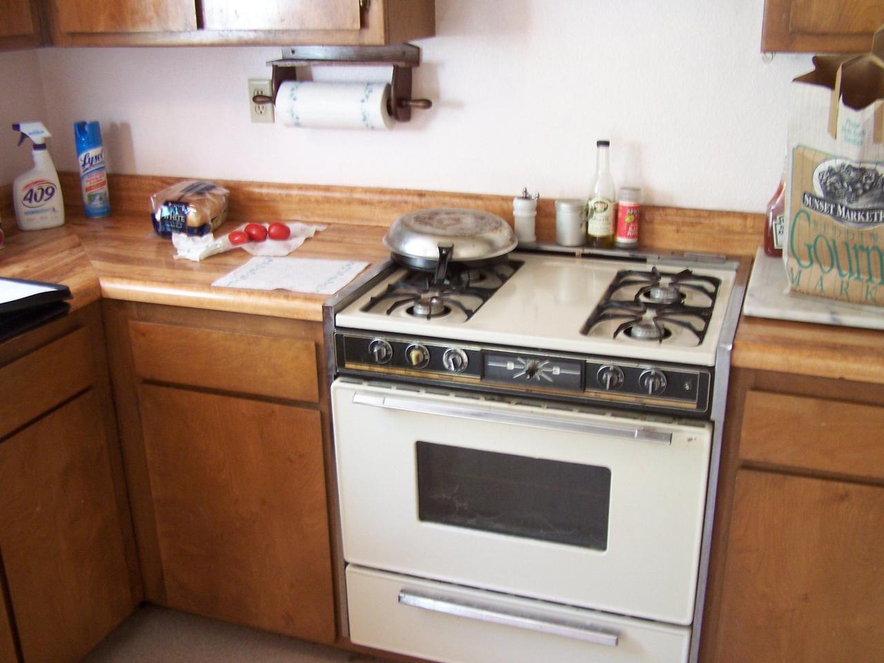 15173 Trinity Mountain Road French Gulch, CA 96033 - Photo 3 of 17 Kitchen main 1
