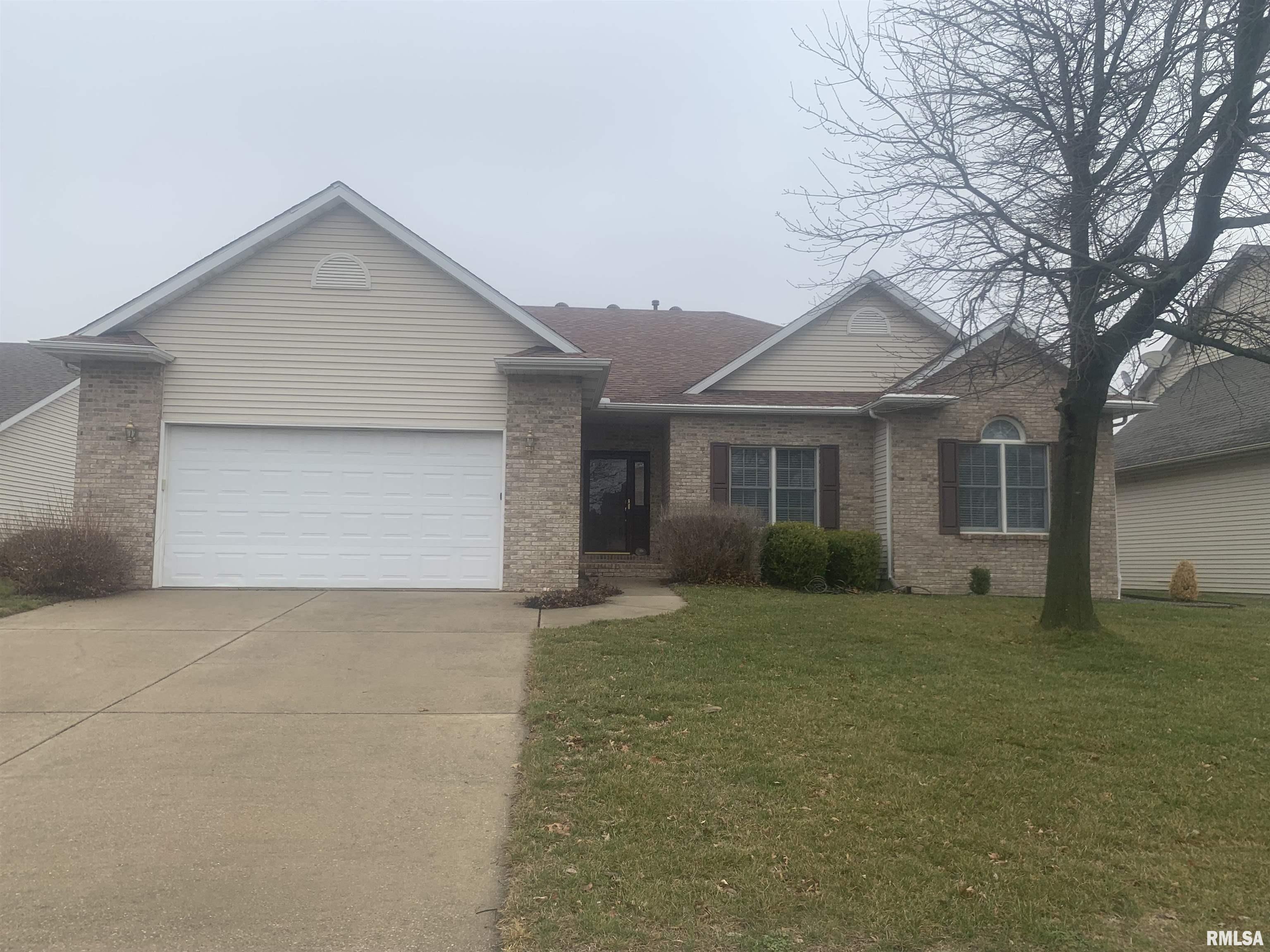 4117 Gaskell Drive Springfield, IL 62711 - Photo 2 of 47