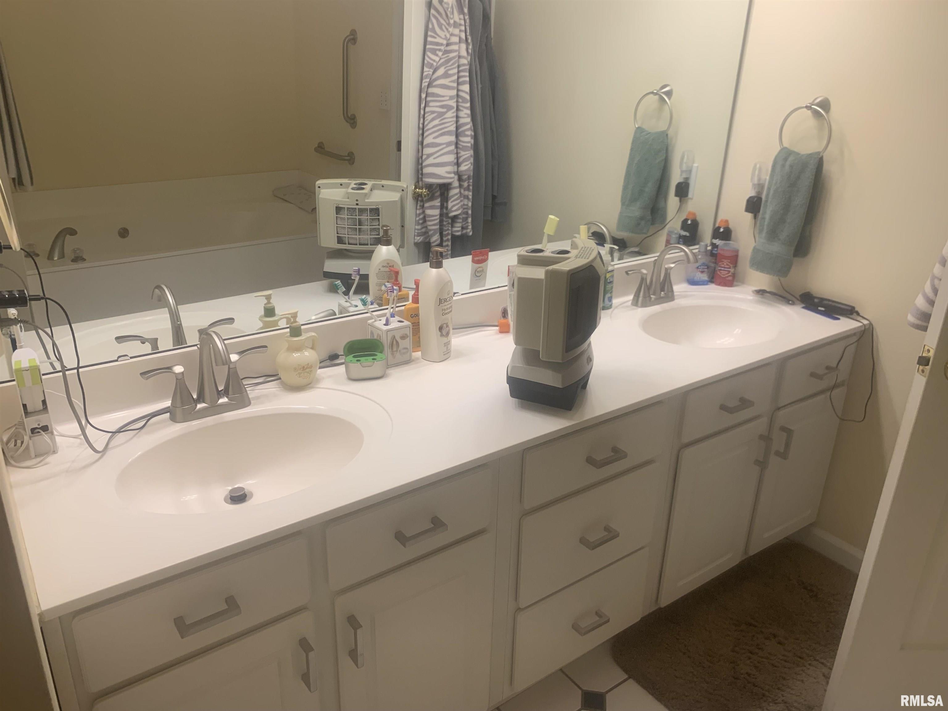 4117 Gaskell Drive Springfield, IL 62711 - Photo 25 of 47