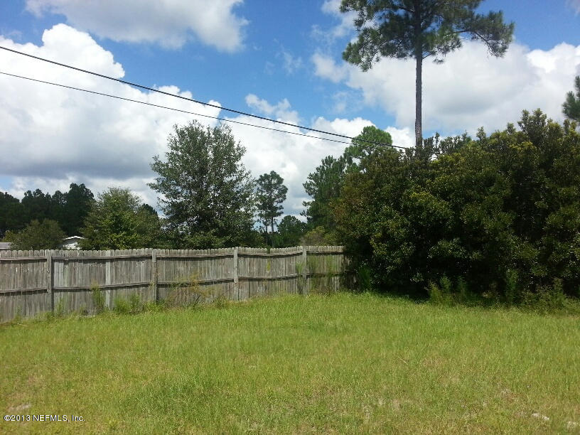 13365 Grover Road Jacksonville, FL 32226 - Photo 15 of 19 Backyard 2