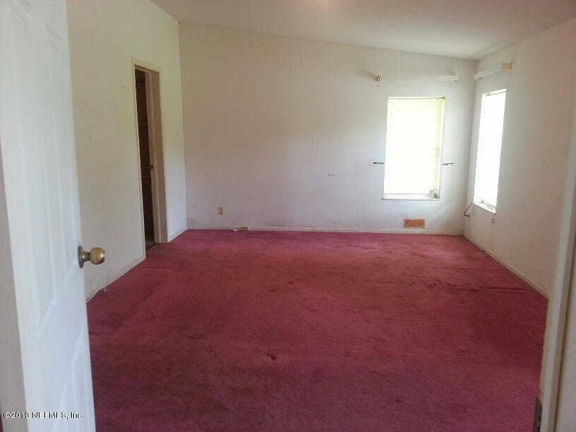 13365 Grover Road Jacksonville, FL 32226 - Photo 5 of 19 Master Bedroom