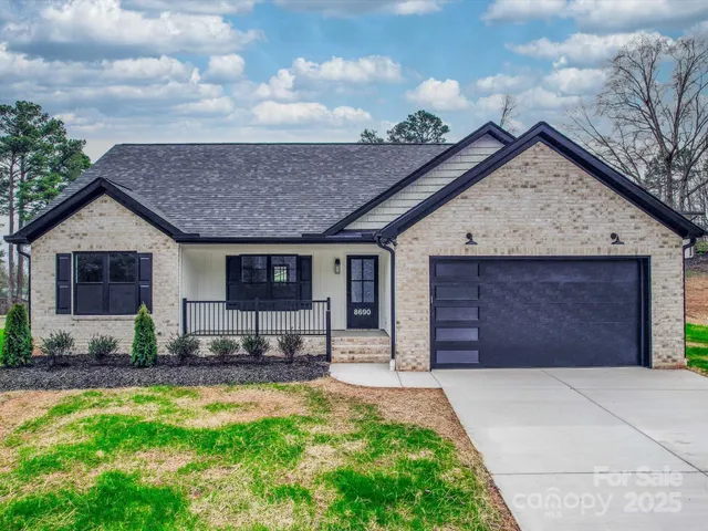 $399,000 | 8690 Crestwood Drive, Mount Pleasant, NC 28124