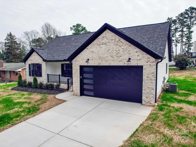 $399,000 | 8690 Crestwood Drive, Mount Pleasant, NC 28124